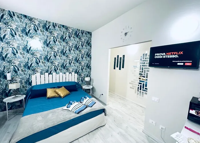 Bed and Breakfast H O L Y House Torino